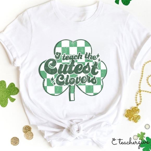Be Kind Teacher T-Shirt I Teach The Cutest Clovers Shirt - Picture 1 of 4